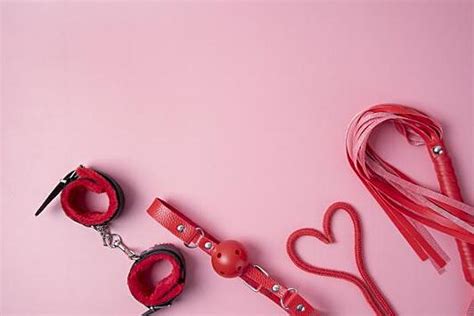 Эксперт назвал самые популярные секс игрушки для мужчин Рамблер женский