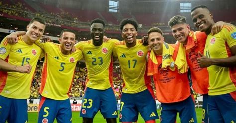 Selección Colombia Los Colombianos Que Han Hecho Negocio En Eeuu Vendiendo Las Camisetas Tricolor