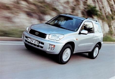 Alle Toyota RAV 4 SUV 20002006 Tests Erfahrungen Autoplenum At