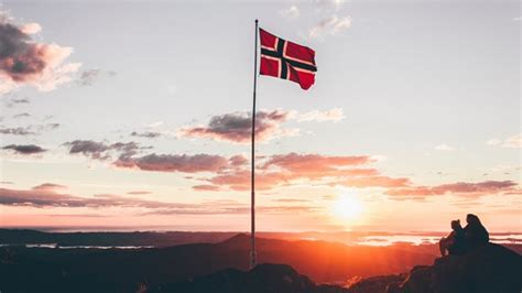 Bic code skandiabanken ab norge used to transfer fund to international banks. Magnus Dahlquist