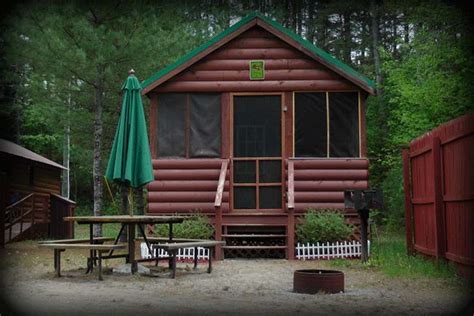 Lodging At Adirondacks Jellystone™ Park Camping Resort