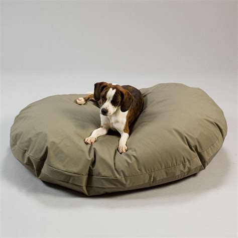 Shop Snoozer Hazelnut Polyester Round Dog Bed At