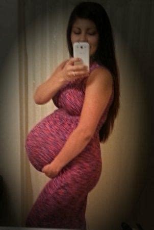 Photos 29 Moms Show Off Their Full Term Baby Bumps BabyCenter