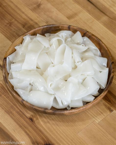 How To Make Flat Rice Noodles With Video Woonheng