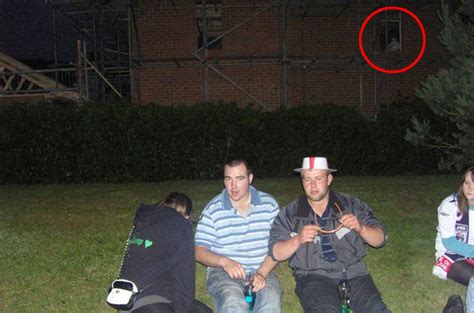 Real Ghost Photographs Ghosts Caught On Camera Its Up To You To