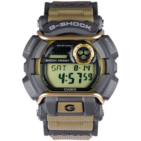 Classic designs are freshened up with a protector for the areas where the band joins the watch. Oryginalny Zegarek Casio G-Shock GD-400-9 Szary || Zielony ...