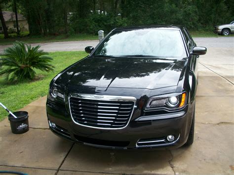 Our vast selection of premium accessories and parts ticks all the boxes. 2013 Chrysler 300 - Pictures - CarGurus