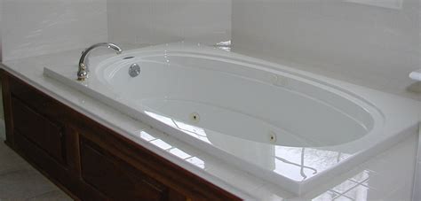 Meditating in hot water makes your stress go away. Jacuzzi Tubs - Do People Actually Use Them Anymore?