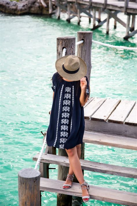A Cute Outfit For A Beach Vacation In Mexico Stylish Summer Outfits