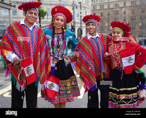 Alpakaandmore Traditional Costume Girl Original Cusco Peru
