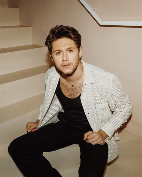 Niall Horan Receives Sweet 30th Birthday Surprise Vip Magazine