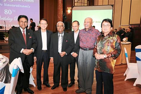 Criticism is not bad but it should be constructive. Navaratnam celebrates 80th birthday in grand fashion | The ...