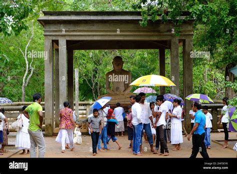 Sri Lanka Anuradhapura Samadhi Buddha Statue Stock Photo Alamy