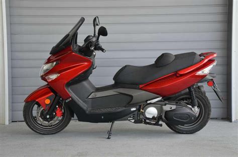 Take a peek at how i replaced my spark plug in my 2010 kymco xciting 500ri. Buy 2009 Kymco Xciting 500 Ri ABS Scooter on 2040-motos
