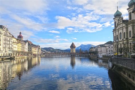 Reuss rozdeľuje luzern na staré mesto a nové mesto. Vielfalt am Vierwaldstättersee: 13 Insidertipps für Luzern