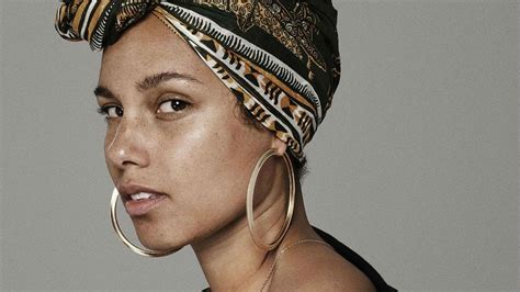 This Is Why Alicia Keys Has Stopped Wearing Makeup