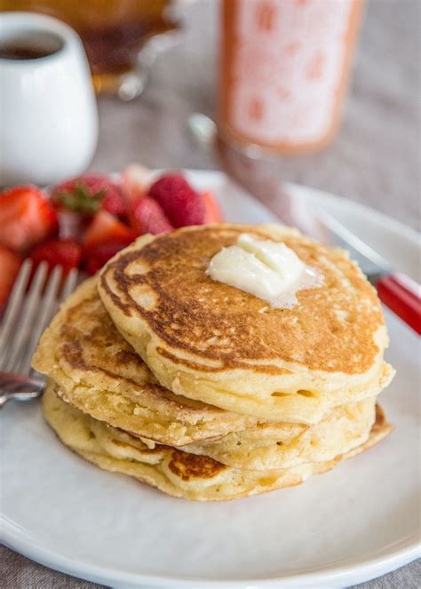 How To Make The Lightest Fluffiest Buttermilk Pancakes