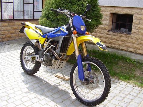 Even though it is in its last year of production, the 2009 my husqvarna te 450 still comes with news, such as new steel exhaust valves, a new gear linkage, new graphics and colouring, as well as. MOTO TRADE | Husqvarna TE 450 ENDURO