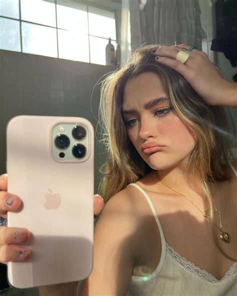 lizzy greene 08 16 2022 celebmafia