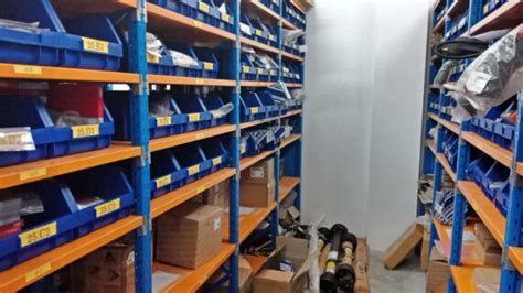 Warehouse supervisors play a vital role in logistics departments as they supervise the activity of warehouse workers and make sure merchandise flows. PT Agritama Multi Sarana - Supplier Alat & Bahan Perkebunan Kalimantan