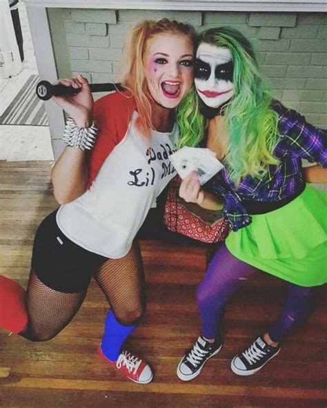 30 Halloween Costumes For Best Friends