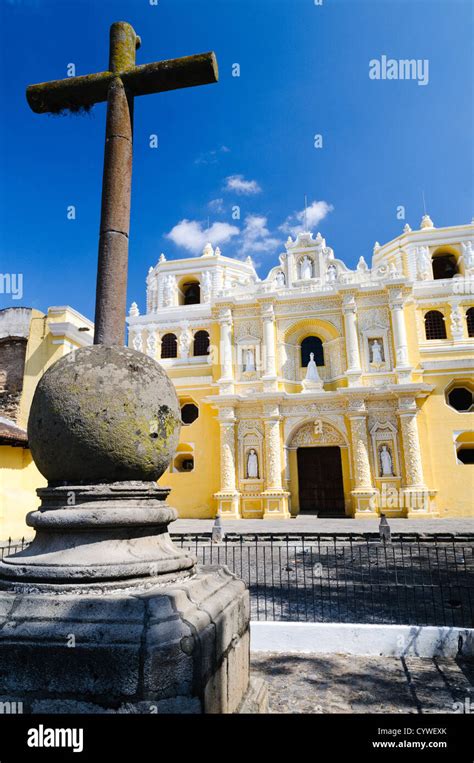 Iglesia Y Convento De Nuestra Senora De La Merced Banque De