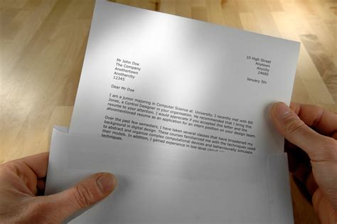 So why aren't people writing cover letters? How to Write a Cover Letter that Gets an Employer's Attention | Randstad Risesmart