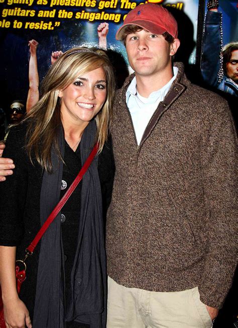 Jamie Lynn Spears Ex Fiancé Arrested For Prescription Drugs Report