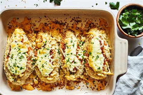 Our healthy chicken recipes section has a wide variety of recipes all in one place. Healthy Chicken Parmesan | The Beachbody Blog