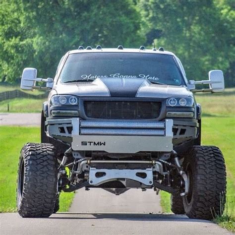 What To Expect From A Custom Lifted Truck In 2022 Jacked Up Trucks