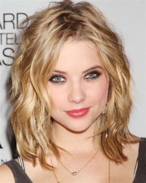 Muted underlights for shoulder length hair. 20 Best Collection of Medium Hairstyles For Fine Hair And ...