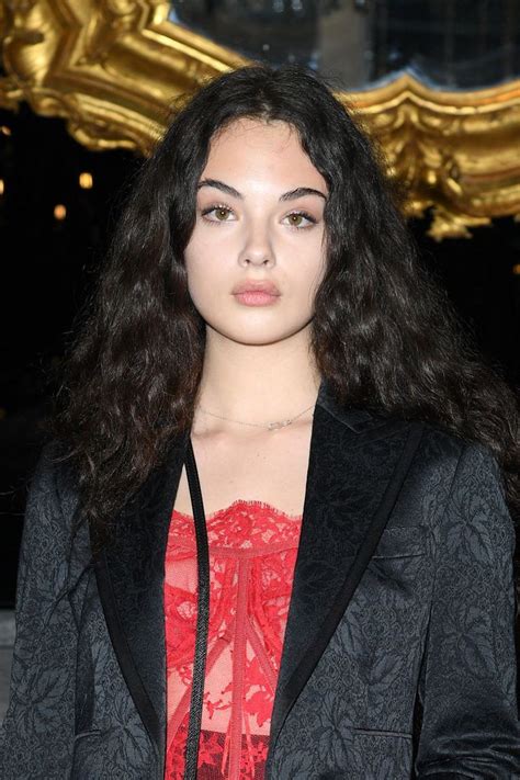 Maybe you would like to learn more about one of these? Deva Cassel, la figlia di Monica Bellucci e Vincent sfila ...