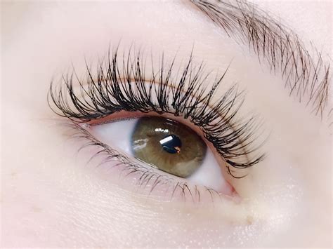 Pin By Jaclyn Devincentis On Semi Permanent Lash Extensions Classic