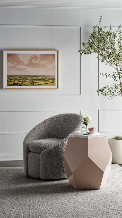 Miranda kerr, tin tức hình ảnh mới nhất luôn được cập nhật liên tục, chủ đề miranda kerr : Miranda Kerr Home: Instyle Chair in 2020 | Living room ...