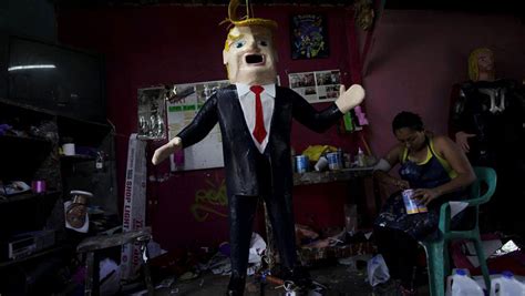 Con Una Piñata México Descarga Su Ira Contra Donald Trump Infobae
