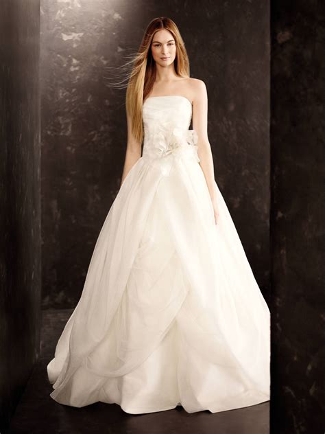 Vera wang diana wedding dress currently for sale at 43% off retail. White By Vera Wang Fall 2013 Collection Released At David ...