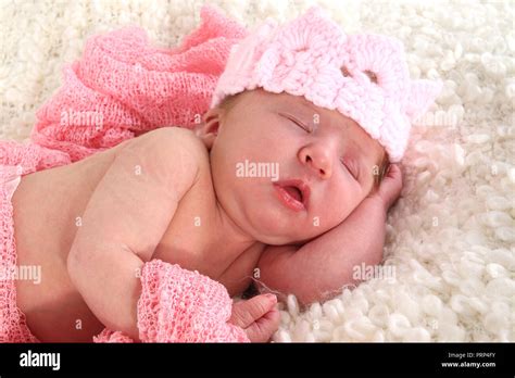 An Incredible Assortment Of Over 999 Newborn Baby Images Spectacular