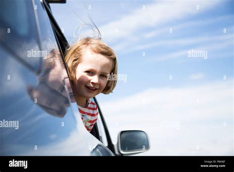 Girl Looking Out Car Window Hi Res Stock Photography And Images Alamy