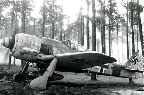 Asisbiz Focke Wulf Fw 190a8 5jg300 Red 1 Klaus Bretschneider Wnr