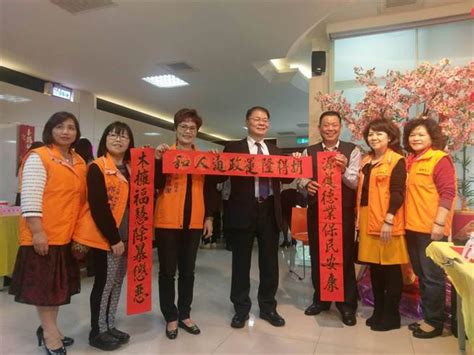 944,980 likes · 17,983 talking about this · 465 were here. 新北警局挥毫迎新春 怀旧小吃免费吃 - 中时电子报