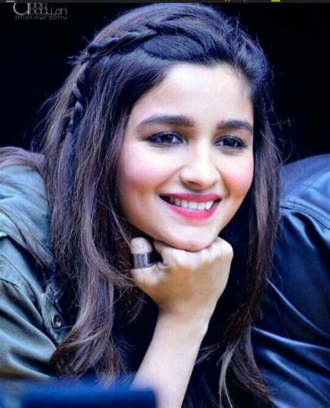 Pin By روابى المطيرى On Bollywood Alia Bhatt Hairstyles Alia Bhatt