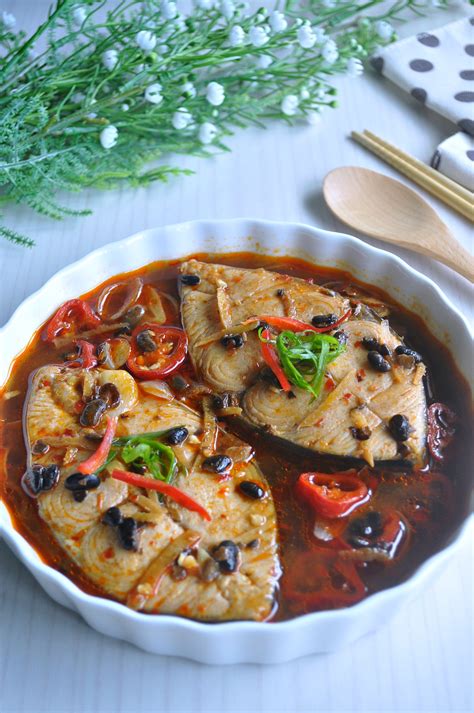 Braised Fish In Spicy Black Bean Sauce 辣黑豆豉焖鱼 Eat What Tonight