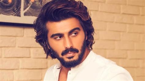 ‘shah rukh khan is not india s identity says arjun kapoor when asked about his take on pre