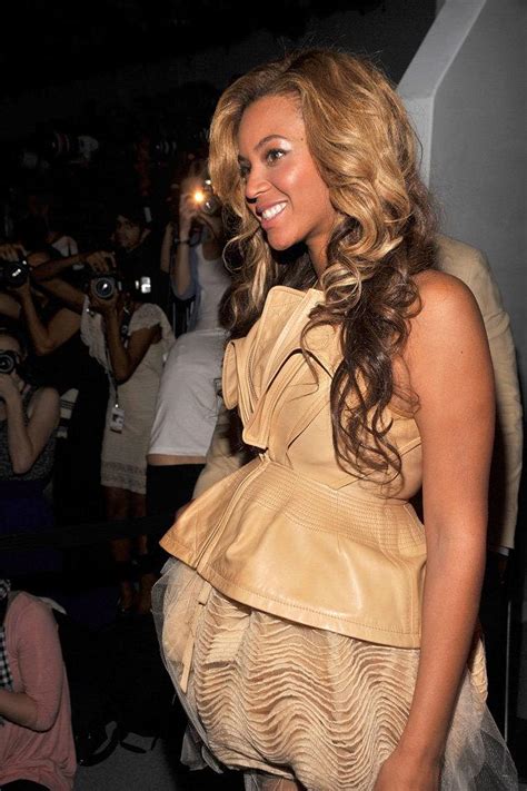 Miss Ds Take Pregnant Beyonce Shines At New York Fashion Week