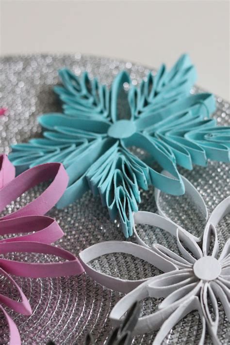 Toilet Paper Roll Snowflakes Christmas Crafts