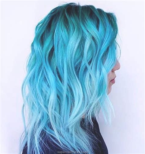 50 Idées Amusantes De Cheveux Bleus Pour Devenir Plus Aventureux Avec