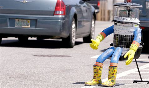 Hitchhiking Robot Hitchbot Beaten Into Disrepair In The Usa Uk