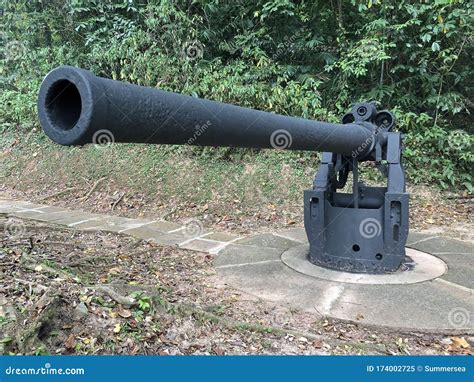 Ww2 Artillary Gun Cannon Relic Stock Image Image Of World Gunnery