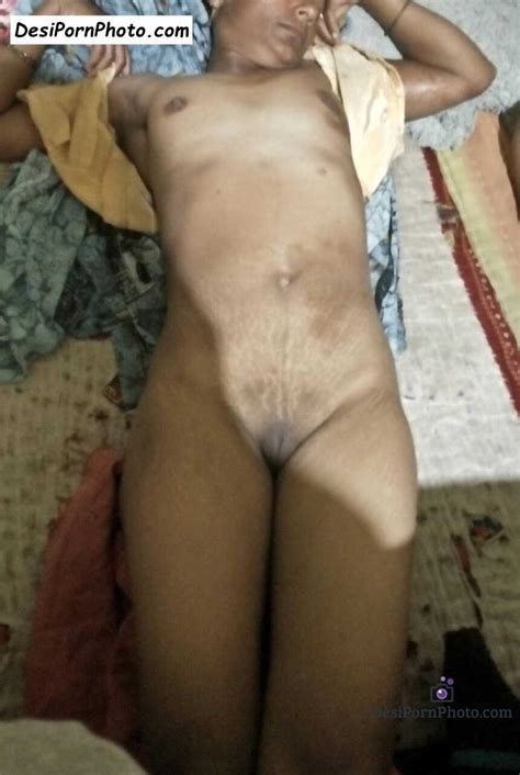 Indian Nude Pics Mein Naked Ladki Sote Hue Chut Ke Darshan