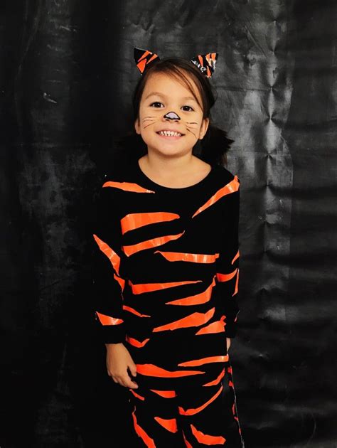 Diy Tiger Halloween Costume Duck Tape Babiekins Magazine Baby Tiger